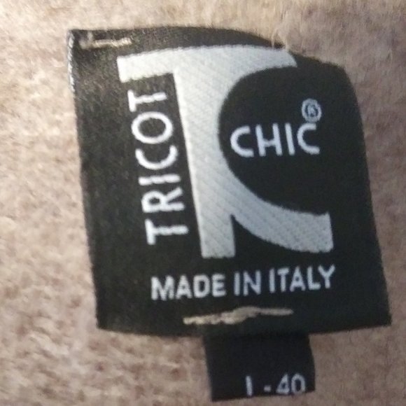 Made in Italy unique poncho style sweater with arms Tricot Chic neutral colors - Picture 4 of 16